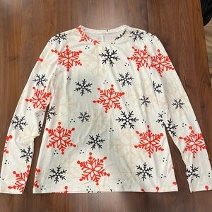 4 for $20 NWOT Christmas Long Sleeve Cotton Oversize T-Shirt - White - L